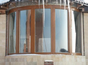 Застекление балкона деревянными окнами, vithouse.ru
