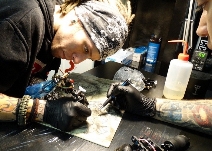 Курсы обучения мастеров татуировки